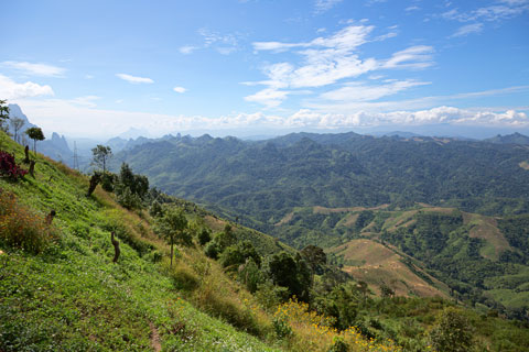 Berge nahe Vieng Kham (Laos)